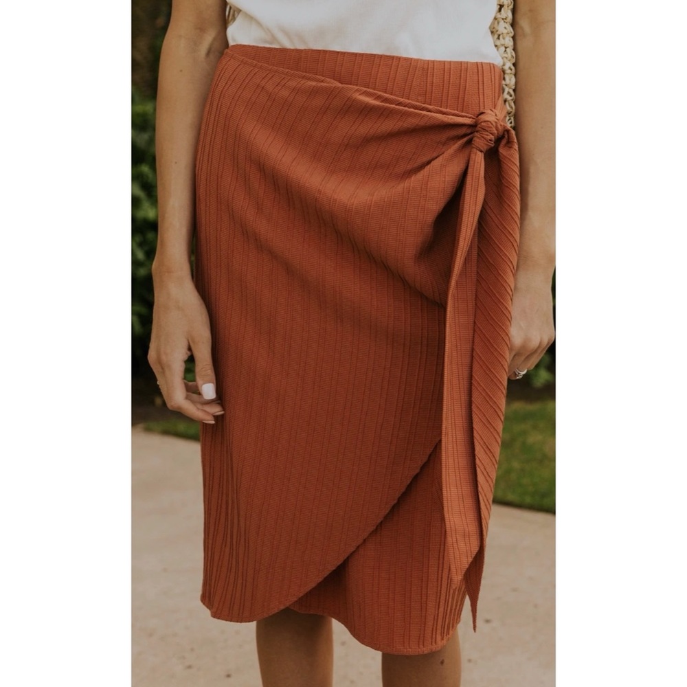 Roolee Navarro Tie skirt